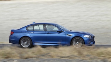 BMW M5 F10 bleu filé 2