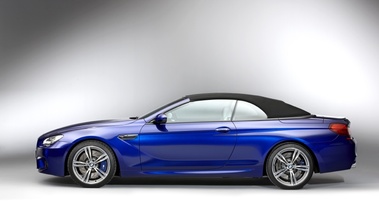 BMW M6 Cabrio - bleu - profil gauche, capoté