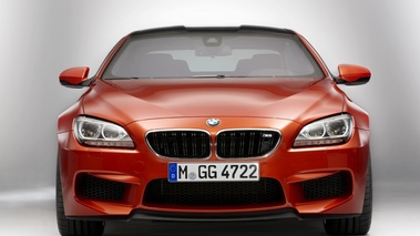 BMW M6 Coupé - orange - face avant