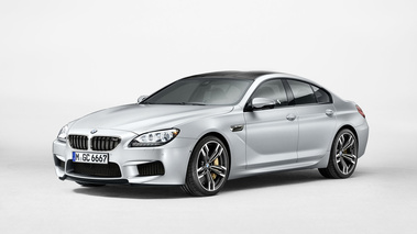 BMW M6 Gran Coupé - gris - 3/4 avant gauche