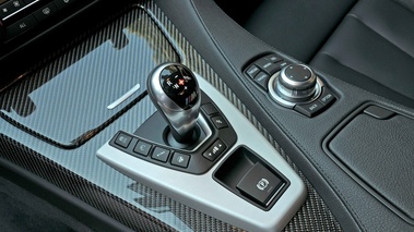 BMW M6 orange console centrale