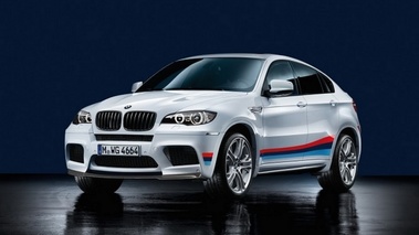 BMW X6 M Design Edition - Blanc - 3/4 avant gauche