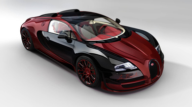 Bugatti Veyron Grand Sport Vitesse La Finale 3/4 avant droit vue de haut