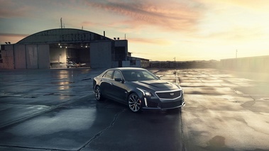 Cadillac CTS-V 2015 - Grise - 3/4 avant droit