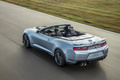 Chevrolet Camaro VI ZL1 Convertible bleu 3/4 arrière gauche travelling