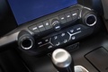 Chevrolet Corvette C7 Stingray rouge console centrale 