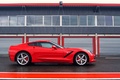 Chevrolet Corvette C7 Stingray rouge profil