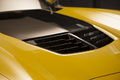 Corvette Z06 2014 - jaune - détail, capot