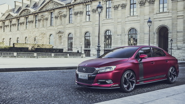 DS 5LS R Concept - rouge - 3/4 avant gauche