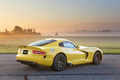 SRT Viper GTS jaune 3/4 arrière droit