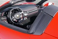 Ferrari 458 Spider rouge carbone