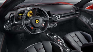 Ferrari 458 Spider rouge intérieur