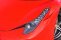 Ferrari 458 Spider rouge phare avant