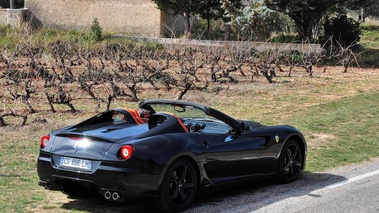 Ferrari 599 SA Aperta noir 3/4 arrière droit