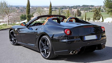 Ferrari 599 SA Aperta noir 3/4 arrière gauche