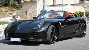 Ferrari 599 SA Aperta noir 3/4 avant gauche