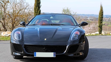 Ferrari 599 SA Aperta noir face avant 2