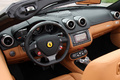 Ferrari California MY2012 rouge tableau de bord