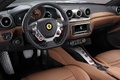 Ferrari California T bleu intérieur 