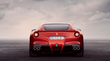 Ferrari F12 Berlinetta - rouge - face arrière