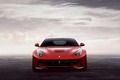 Ferrari F12 Berlinetta - rouge - face avant