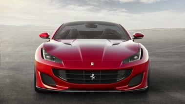 Ferrari Portofino rouge face avant