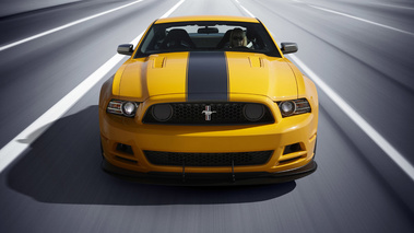 Ford Mustang MY2013 - Boss 302 jaune- face avant