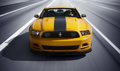 Ford Mustang MY2013 - Boss 302 jaune- face avant