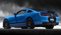 Ford Mustang MY2013 - Shelby GT500 bleue - 3/4 arrière gauche