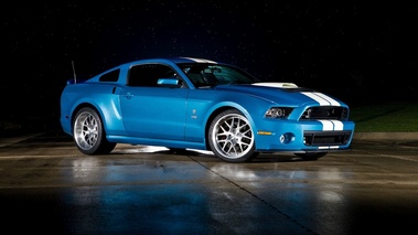 Shelby GT500 Cobra - 3/4 avant gauche