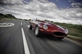 Eagle Speedster rouge 3/4 avant droit travelling penché 2