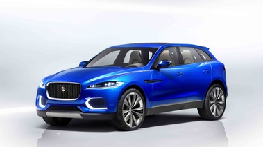 Jaguar C-X17 3/4 avant gauche