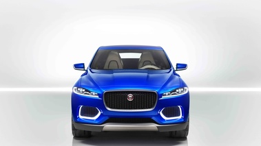 Jaguar C-X17 face avant