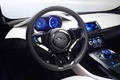 Jaguar C-X17 tableau de bord