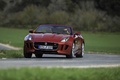 Jaguar F-Type V6 S rouge 3/4 avant gauche