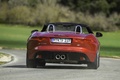 Jaguar F-Type V6 S rouge face arrière