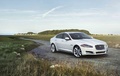 Jaguar XF AWD blanc 3/4 avant droit