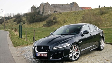 Jaguar XFR MkII noir 3/4 avant gauche 3