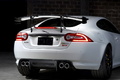 Jaguar XKR-S GT - blanche - détail, arrière