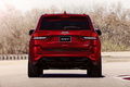 Jeep Grand Cherokee SRT 2014 - rouge - face arrière