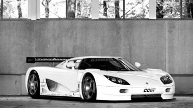 Koenigsegg CCGT blanc 3/4 avant droit