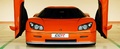 Koenigsegg CCR orange face avant portes ouvertes