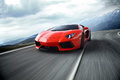 Lamborghini Aventador LP700-4 orange 3/4 avant gauche travelling