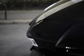 Lamborghini Aventador noir logo capot