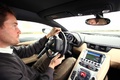 Lamborghini Aventador noir pilote travelling 3