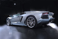 Lamborghini Aventador Roadster - bleu Azzuro Thetis - 3/4 arrière gauche