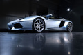 Lamborghini Aventador Roadster - bleu Azzuro Thetis - 3/4 avt gauche