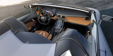 Lamborghini Centenario LP770-4 Roadster intérieur