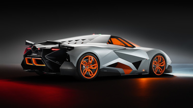 Lamborghini Egoista 3/4 arrière droit