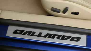 Lamborghini Gallardo LP550 - bleue - seuil de porte